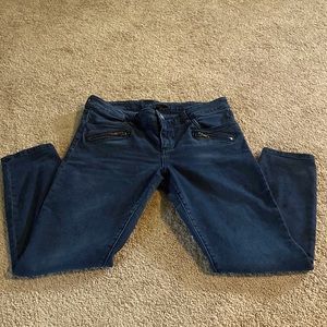 Kut from the Cloth Skinny Jeans with Zipper Detail